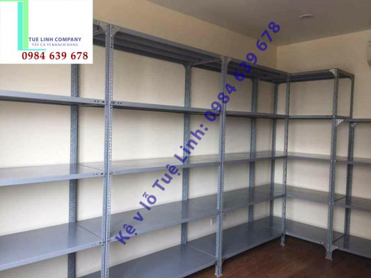 Tìm hiểu kệ sắt v lỗ, những Lợi ích quan trọng khi sử dụng kệ V lỗ 
